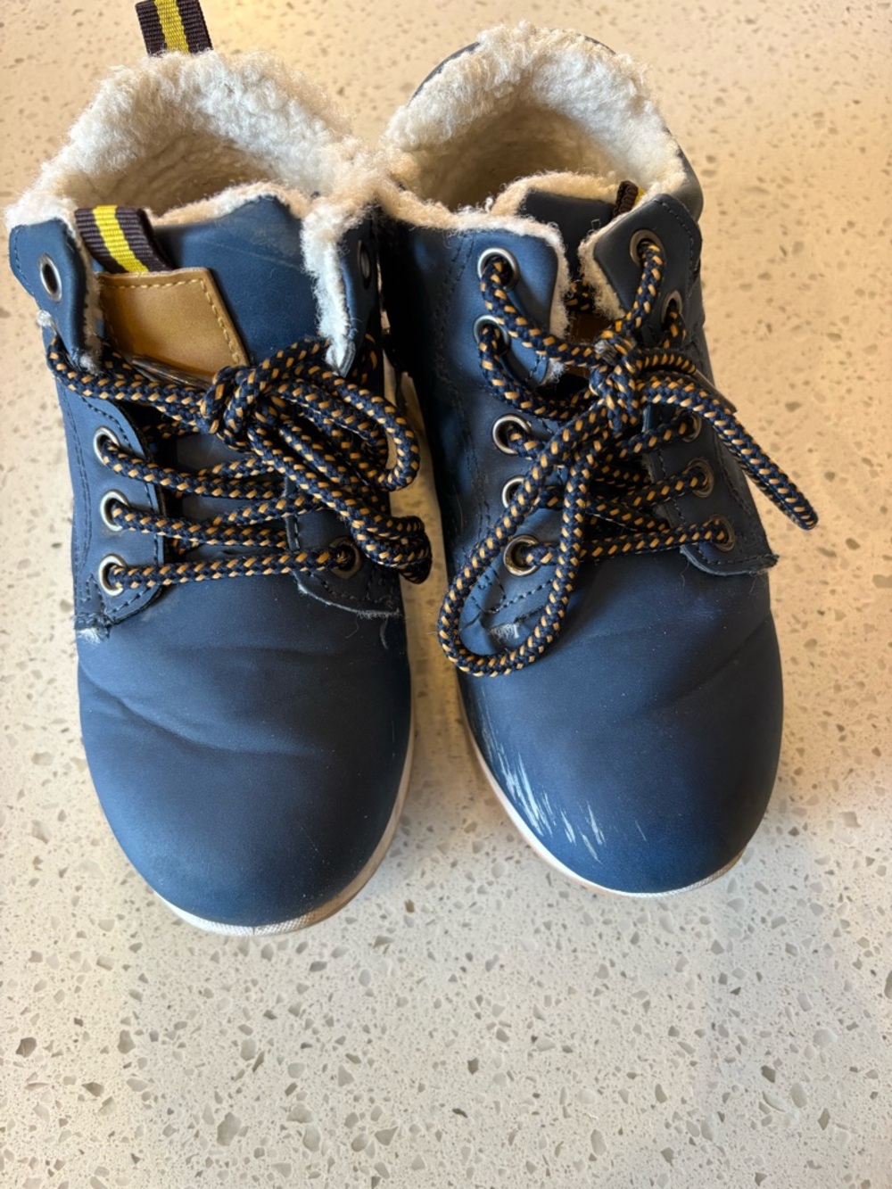 George Fleece Lined Shoes Size 12